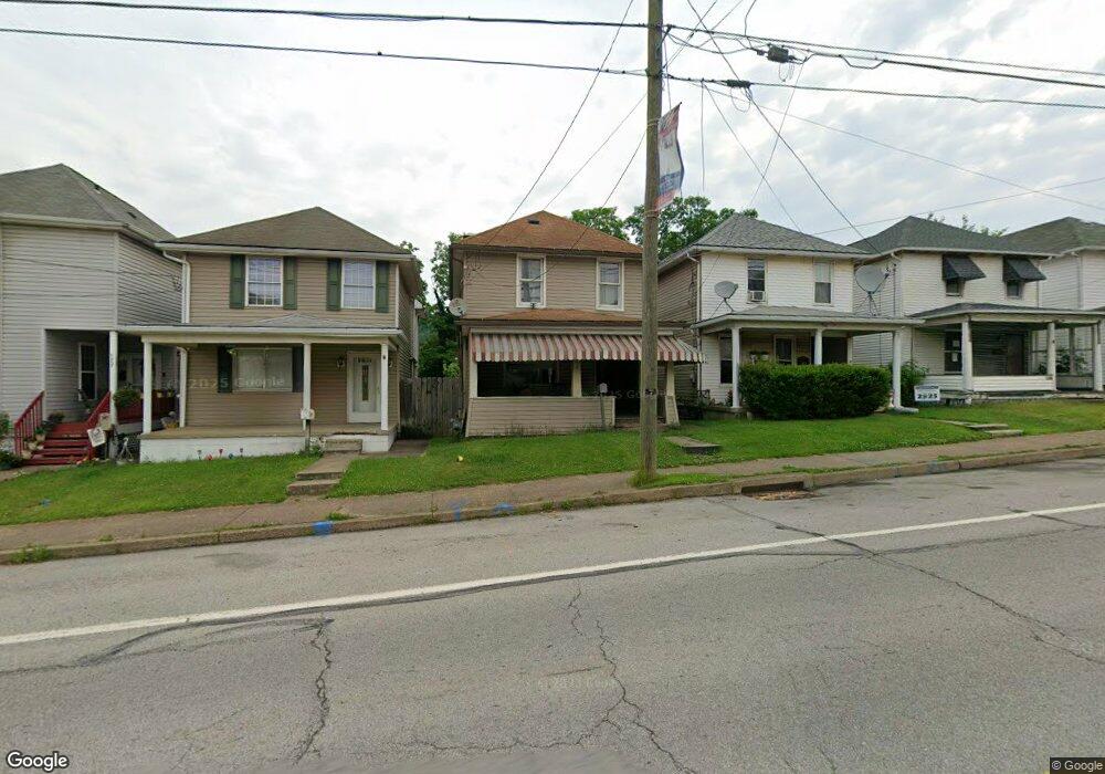 131 Sherman Ave, Vandergrift, PA 15690 - photo 1