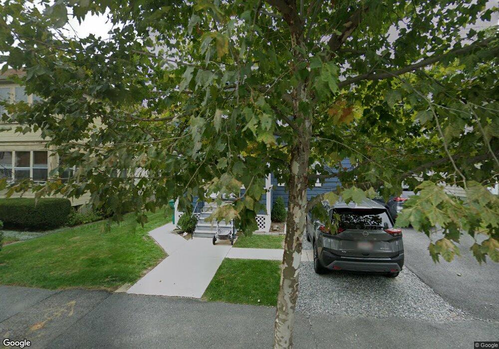 146 Parmenter Rd unit 146, Newton, MA 02465 - photo 1