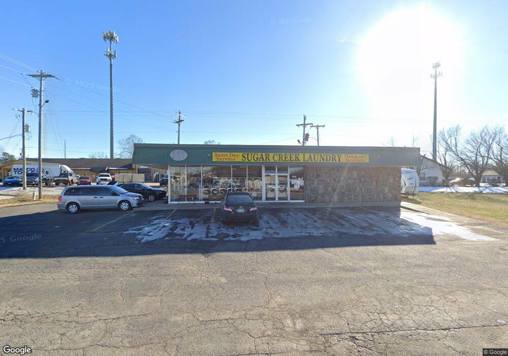 909 NW 11th St, Bentonville, AR 72712 - photo 1