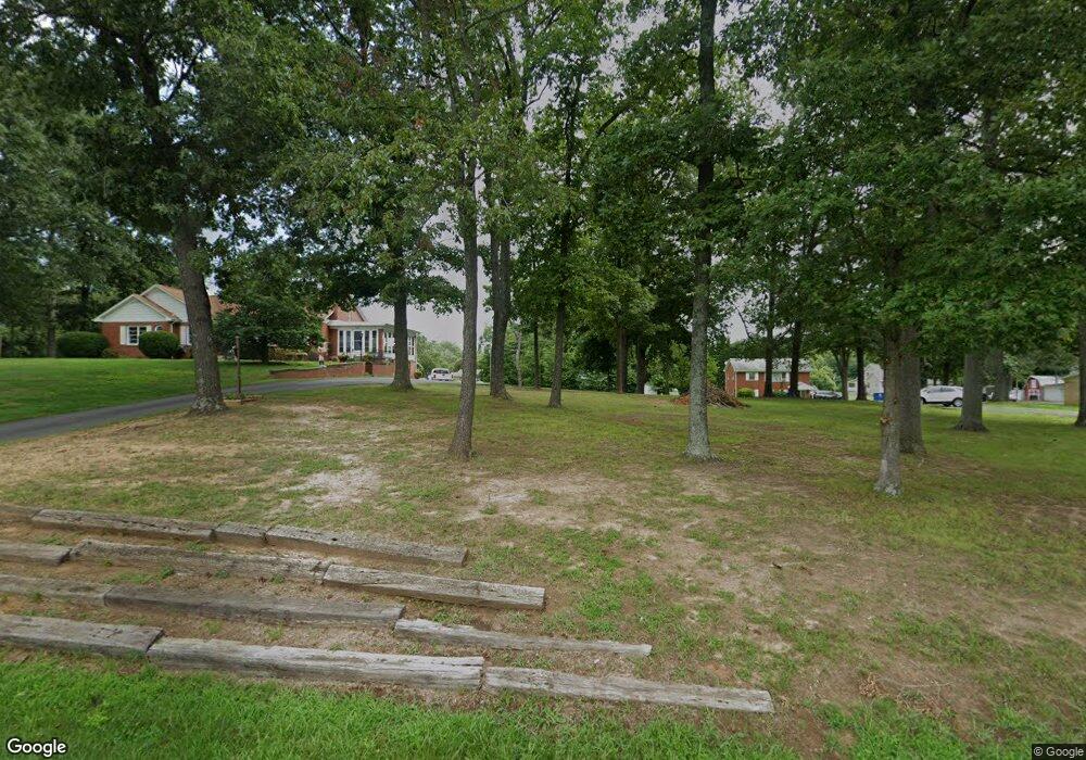 5096 Dumfries Rd, Warrenton, VA 20187 - photo 1