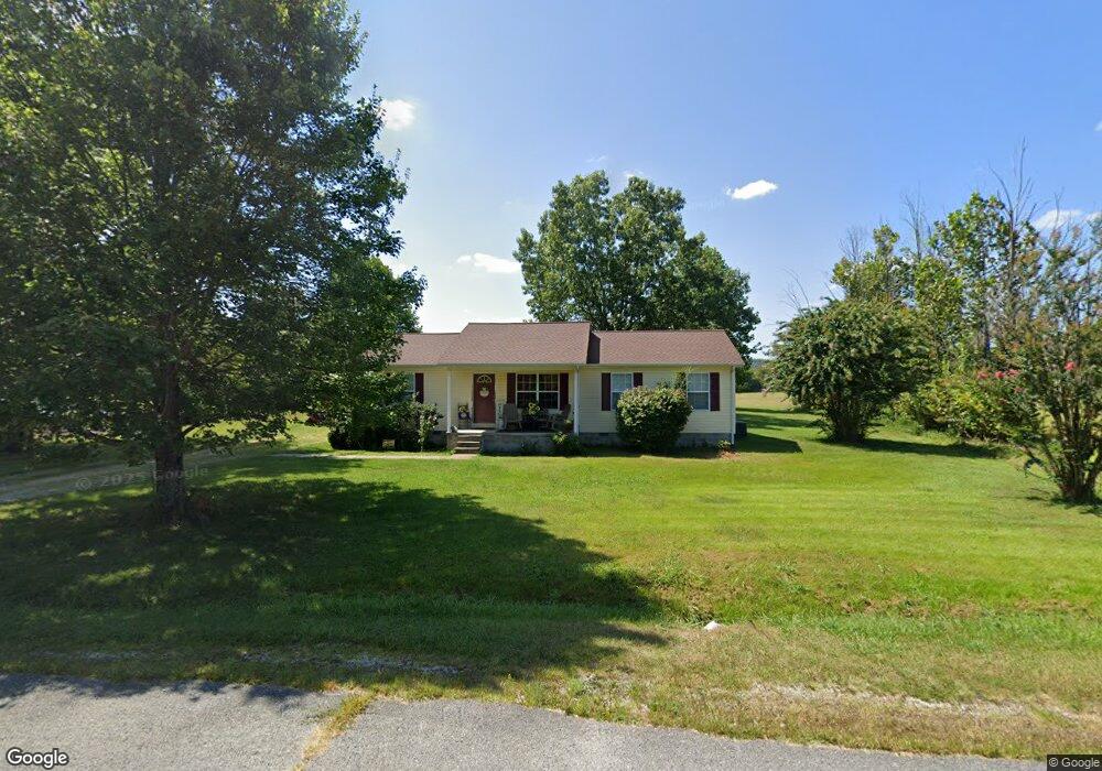 511 Burks Ln, Cookeville, TN 38506 - photo 1