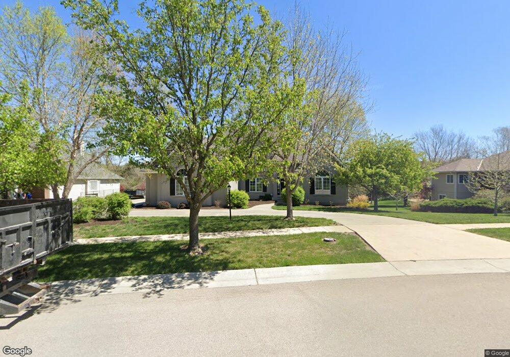 3920 SW Clarion Place, Topeka, KS 66610 - photo 1
