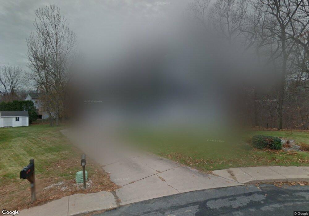 3 Trinity Dr, West Springfield, MA 01089 - photo 1