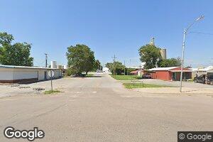 106 N Grant St, Canton, OK 73724
