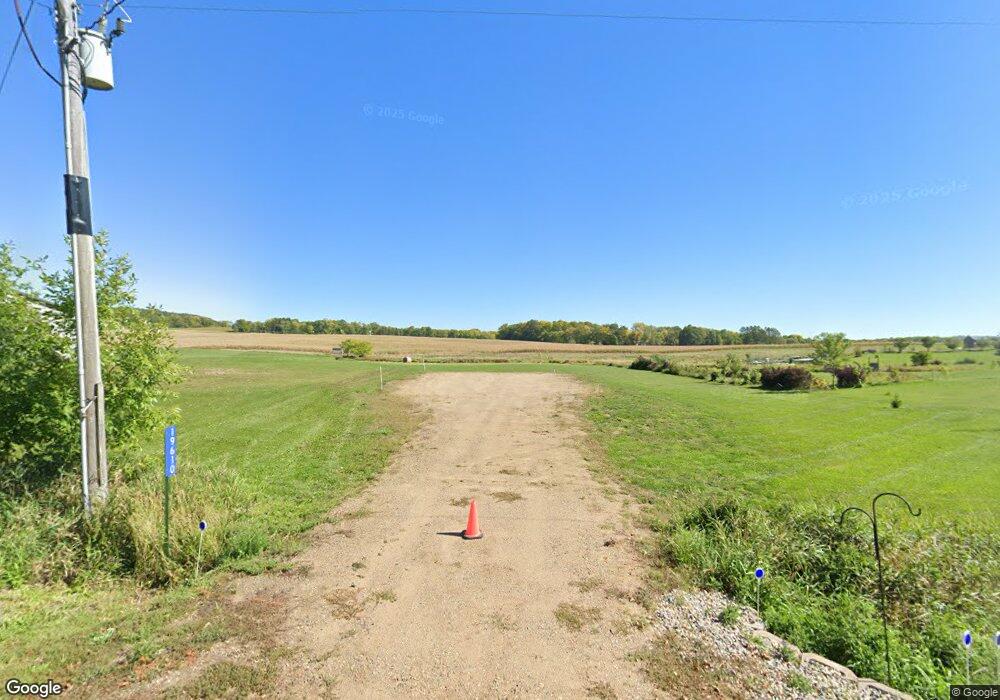 19610 Eastwood Dr, Osakis, MN 56360 - photo 1