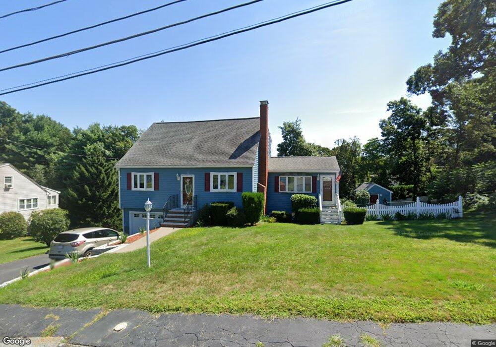 42 Sylvanus Wood Ln, Woburn, MA 01801 - photo 1