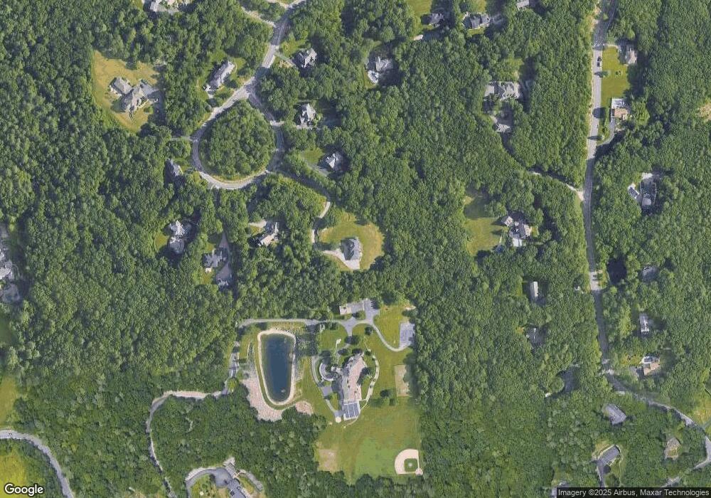 72 Barrington Dr, Bedford, NH 03110 - photo 1