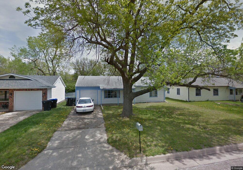 3372 SW Clare Ave, Topeka, KS 66611 - photo 1