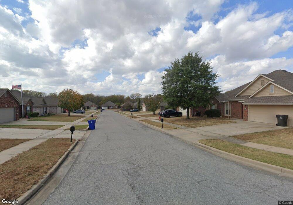 11909 E Canton St, Broken Arrow, OK 74012 - photo 1