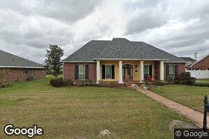 212 Acadia Dr, Raceland, LA 70394