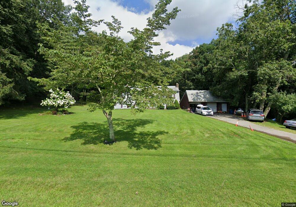 5 Walnut Hill Rd, East Lyme, CT 06333 - photo 1