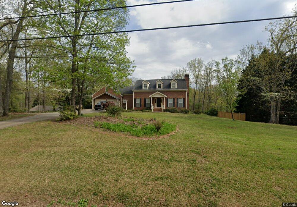 5917 Nachoochee Trail, Flowery Branch, GA 30542 - photo 1