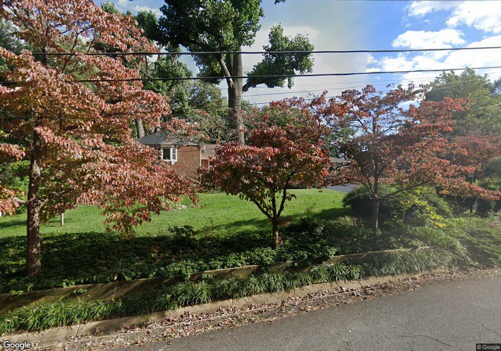 2337 Dale Dr, Falls Church, VA 22043 - photo 1