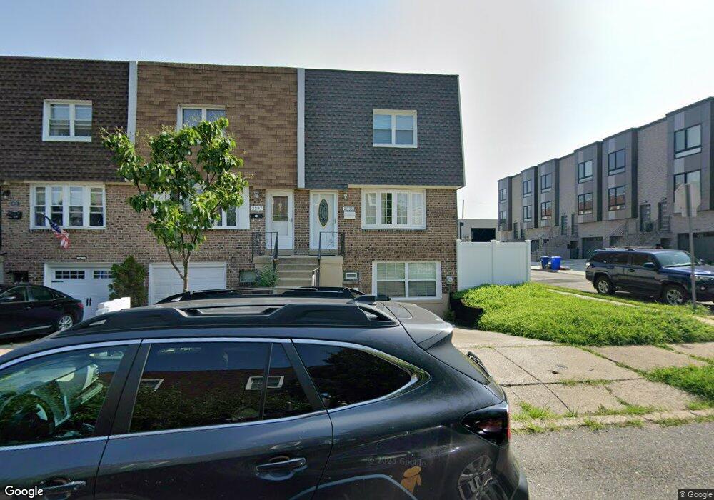 2539 Casimir St, Philadelphia, PA 19137 - photo 1