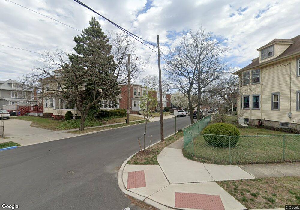 921 Bergen St, Gloucester City, NJ 08030 - photo 1