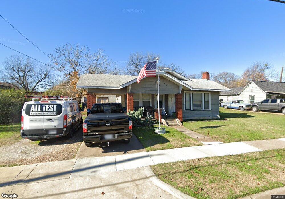 425 S Center St, Grand Prairie, TX 75051 - photo 1