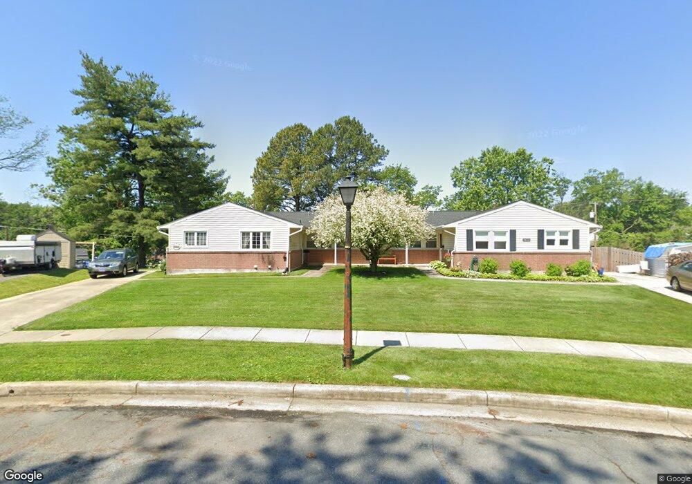 8432 Hallmark Cir, Parkville, MD 21234 - photo 1