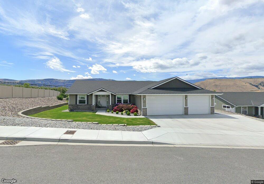 637 S Newton Ave, East Wenatchee, WA 98802 - photo 1