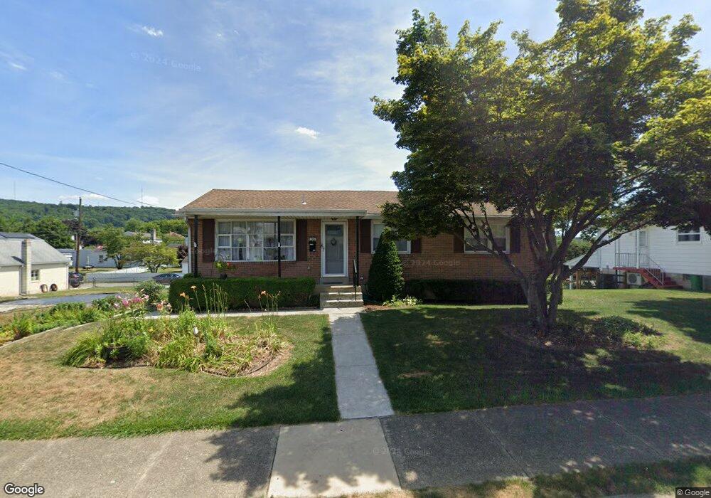226 W Montgomery St, Allentown, PA 18103 - photo 1