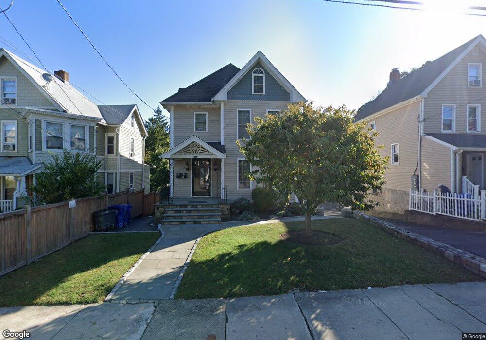 14 Bayview Ave unit 1, Norwalk, CT 06854 - photo 1