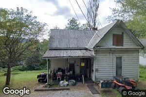 425 Highland St, Mannington, WV 26582