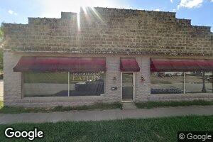 501 S 3rd St, Louisiana, MO 63353