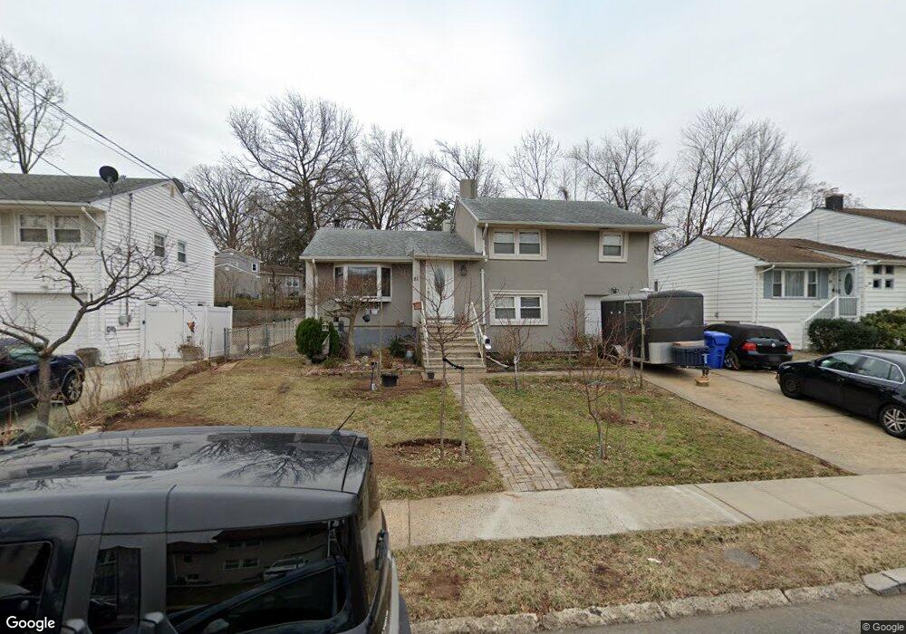 81 Burnham Dr, Fords, NJ 08863 - photo 1