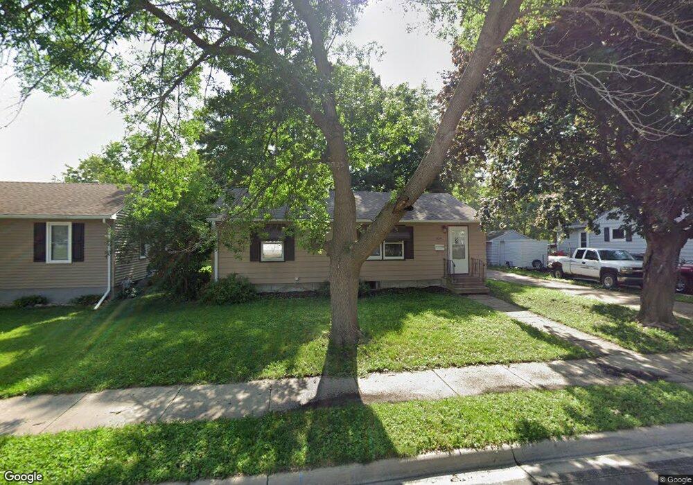 614 Cherry Ave, Albert Lea, MN 56007 - photo 1