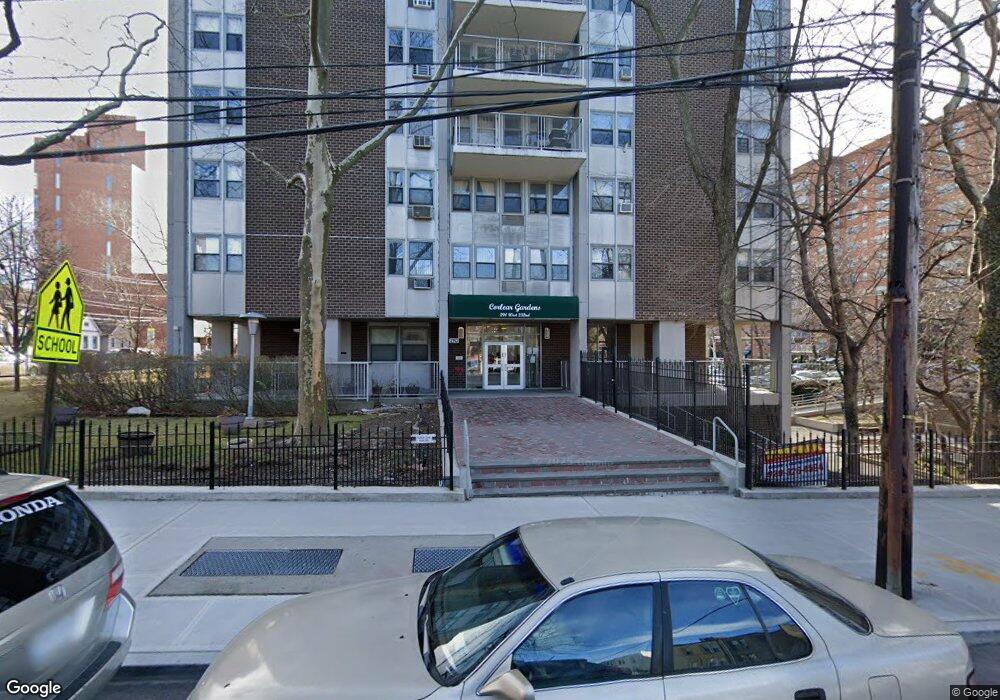 Corlear Gardens unit 15C, Bronx, NY 10463 - photo 1