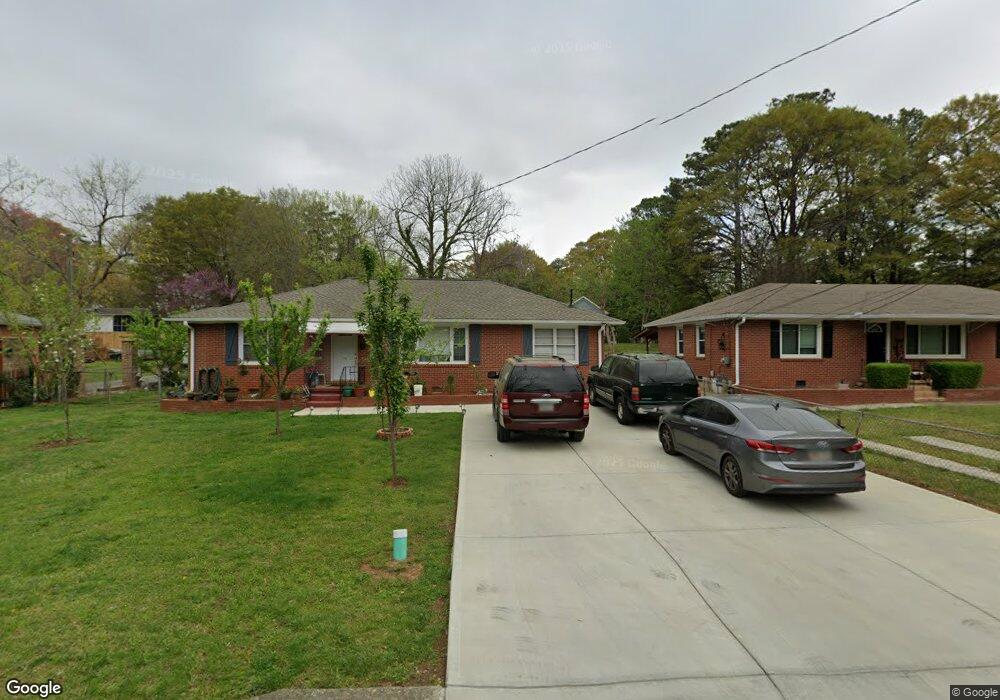 675 Kennesaw Dr SE, Smyrna, GA 30080 - photo 1