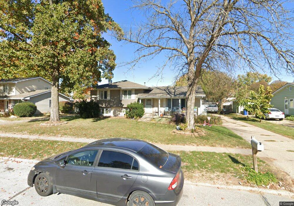 4815 Valdez Dr, Des Moines, IA 50310 - photo 1