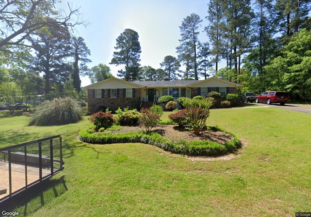 176 Hammond St, Winder, GA 30680 - photo 1