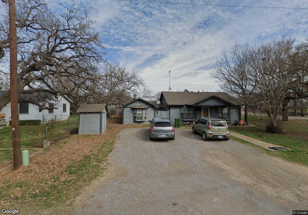 302 W 4th St, Springtown, TX 76082 - photo 1
