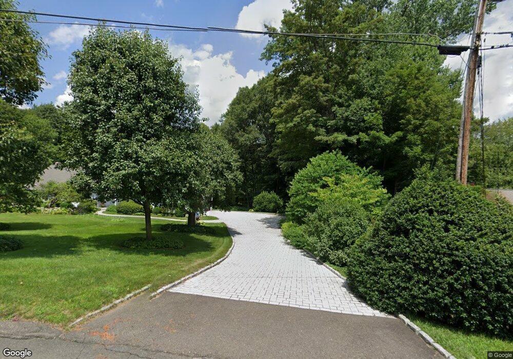 38 Circle Dr E, Ridgefield, CT 06877 - photo 1