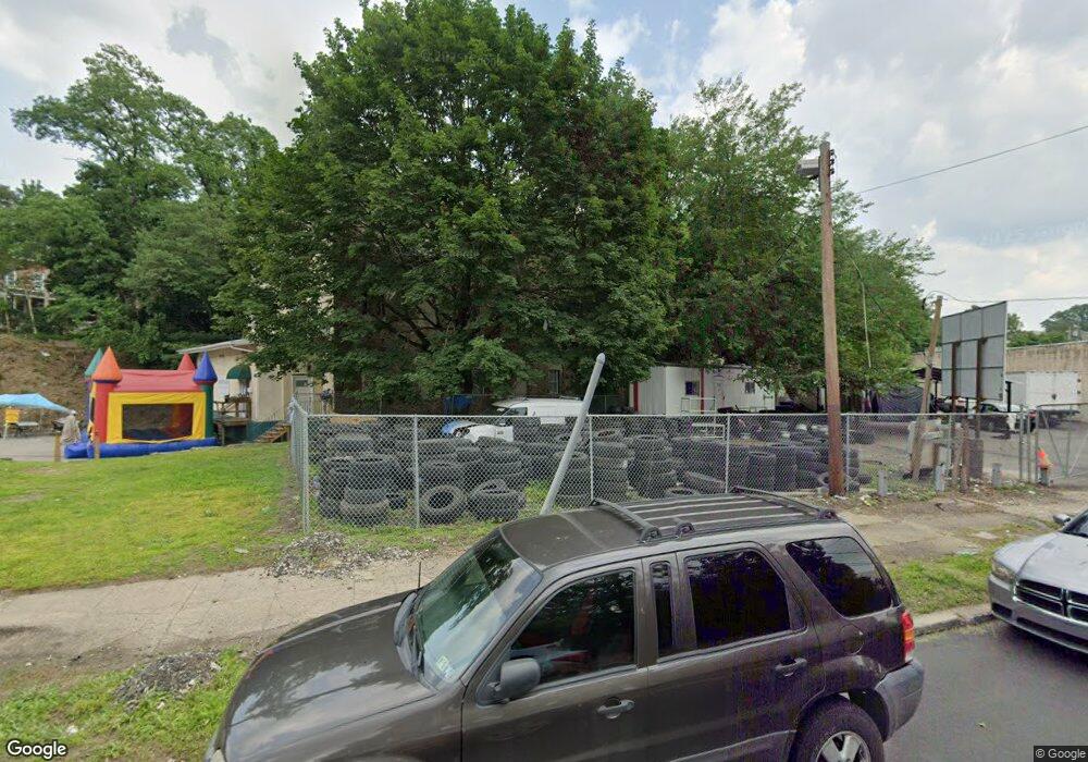 414 E Penn St, Philadelphia, PA 19144 - photo 1