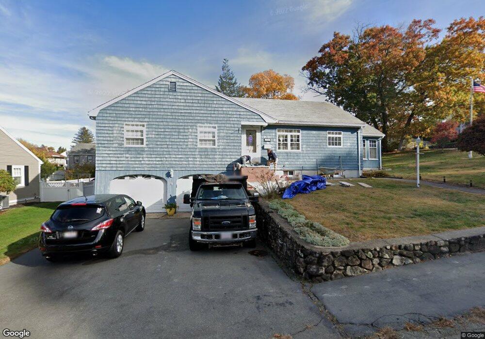 10 Coolidge Rd, Wakefield, MA 01880 - photo 1