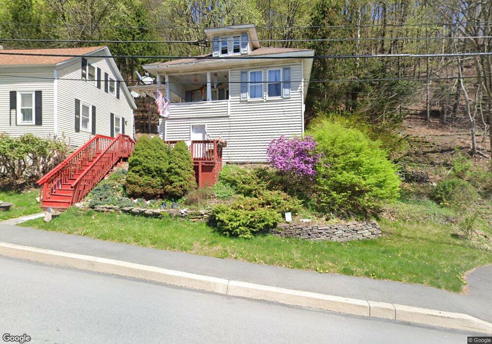 141 Cliff St, Honesdale, PA 18431 - photo 1
