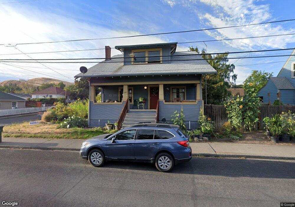 1520 E 12th St, the Dalles, OR 97058 - photo 1