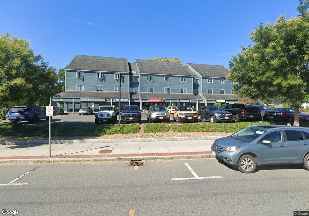 351 Pleasant St unit 8, Northampton, MA 01060 - photo 1