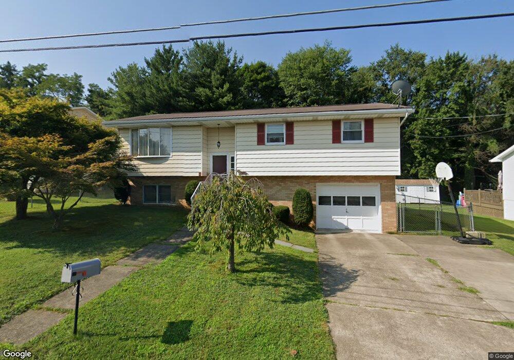 7 Highland Dr, Hanover Township, PA 18706 - photo 1