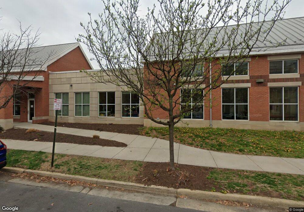 718 N Washington St, Alexandria, VA 22314 - photo 1