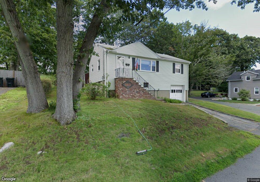 20 Maple Ave, Woburn, MA 01801 - photo 1