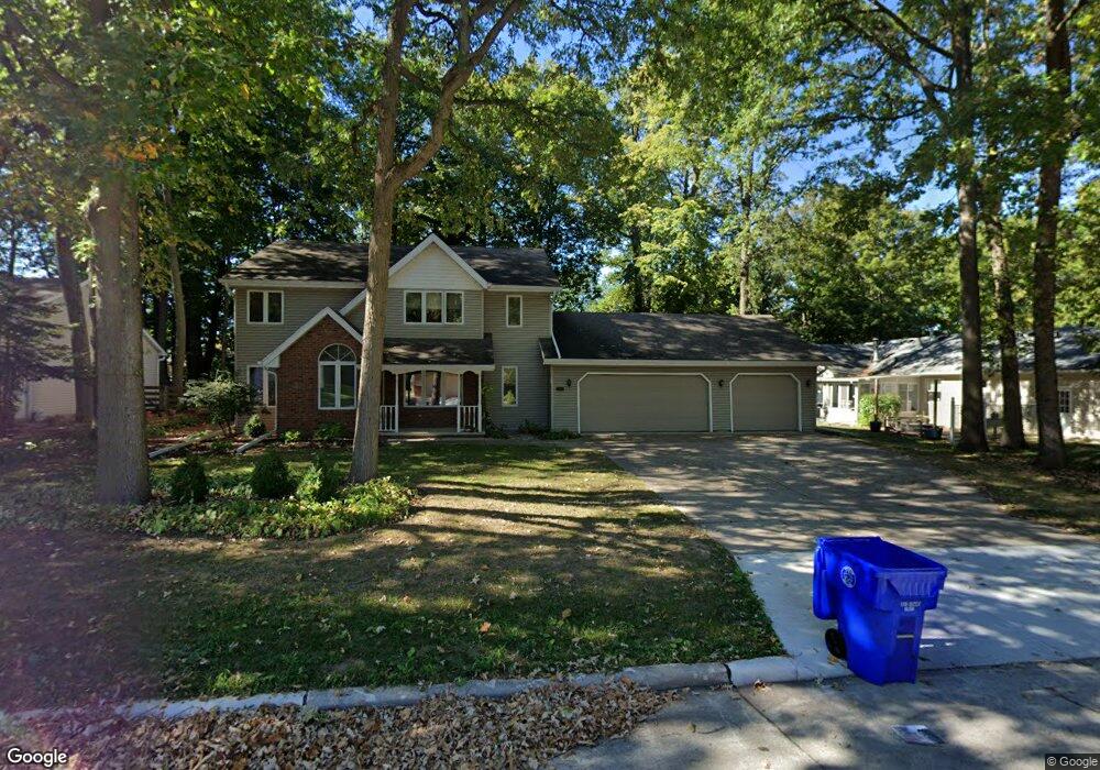 1707 S Lee St, Appleton, WI 54915 - photo 1