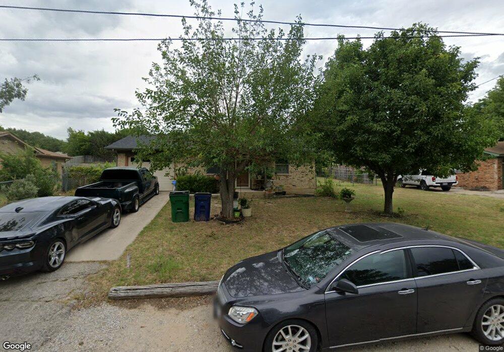 900 N Chico Ave, Decatur, TX 76234 - photo 1