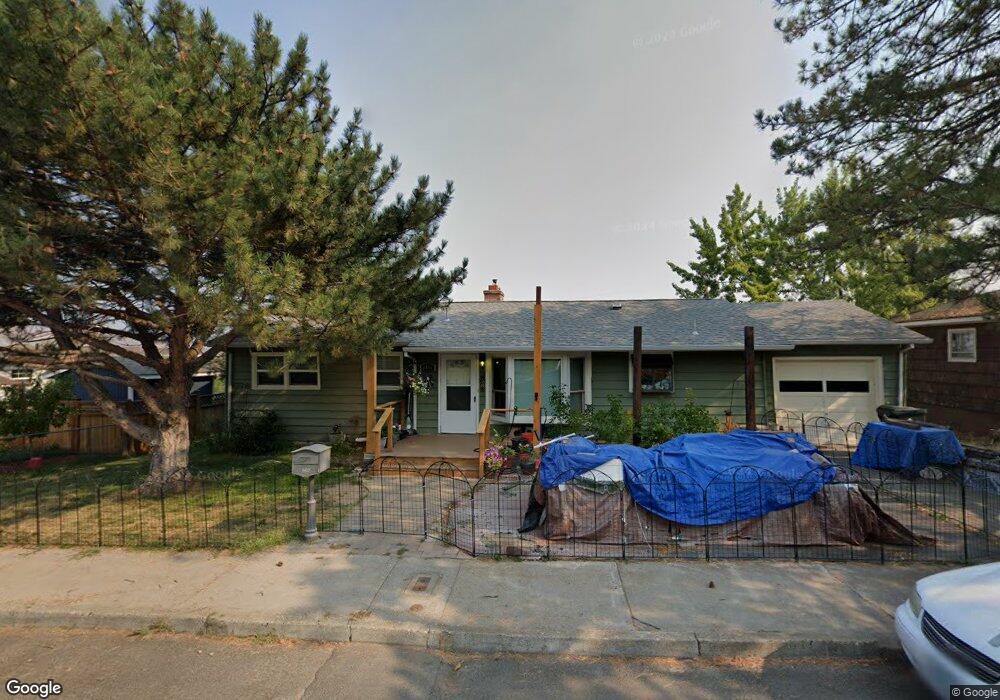 605 E 17th St, the Dalles, OR 97058 - photo 1