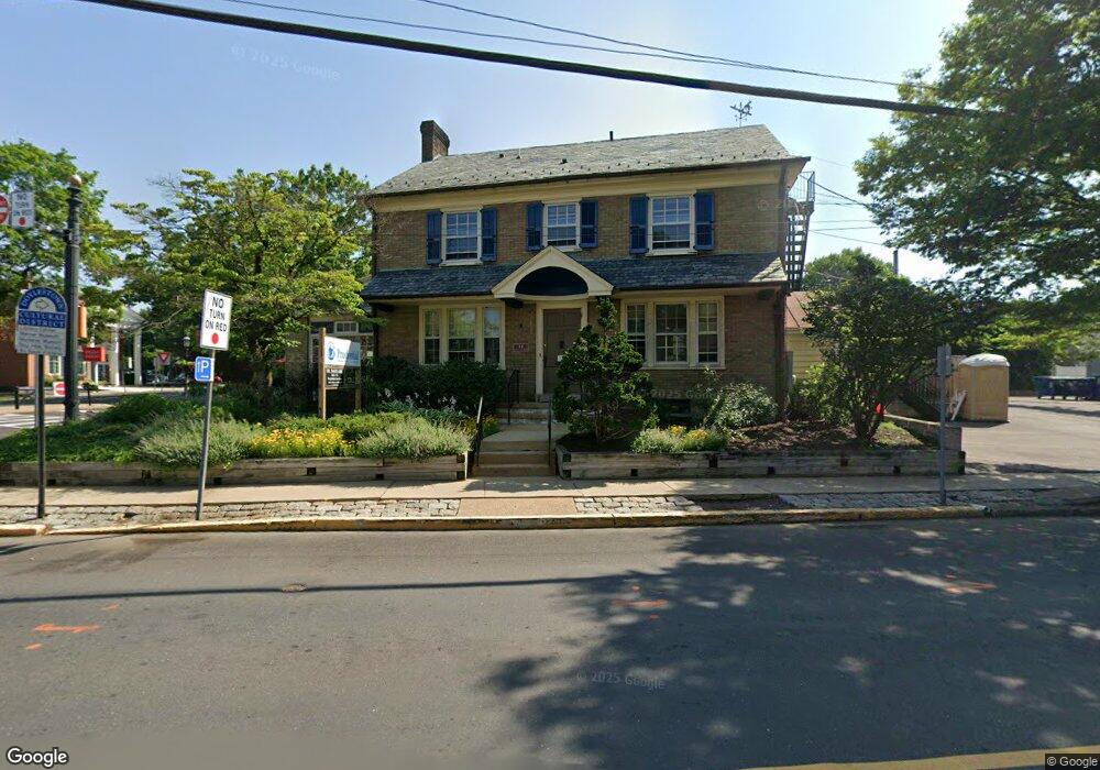 21 S Clinton St unit Second Floor, Doylestown, PA 18901 - photo 1