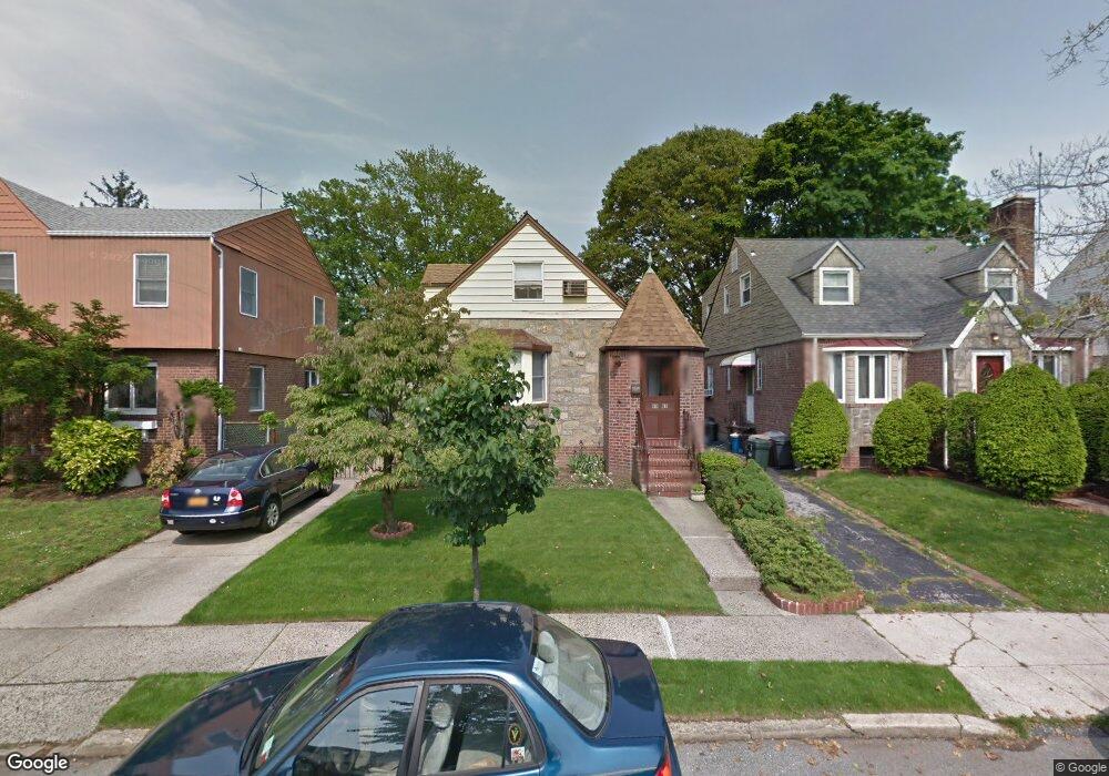 69-65 180th St, Flushing, NY 11365 - photo 1