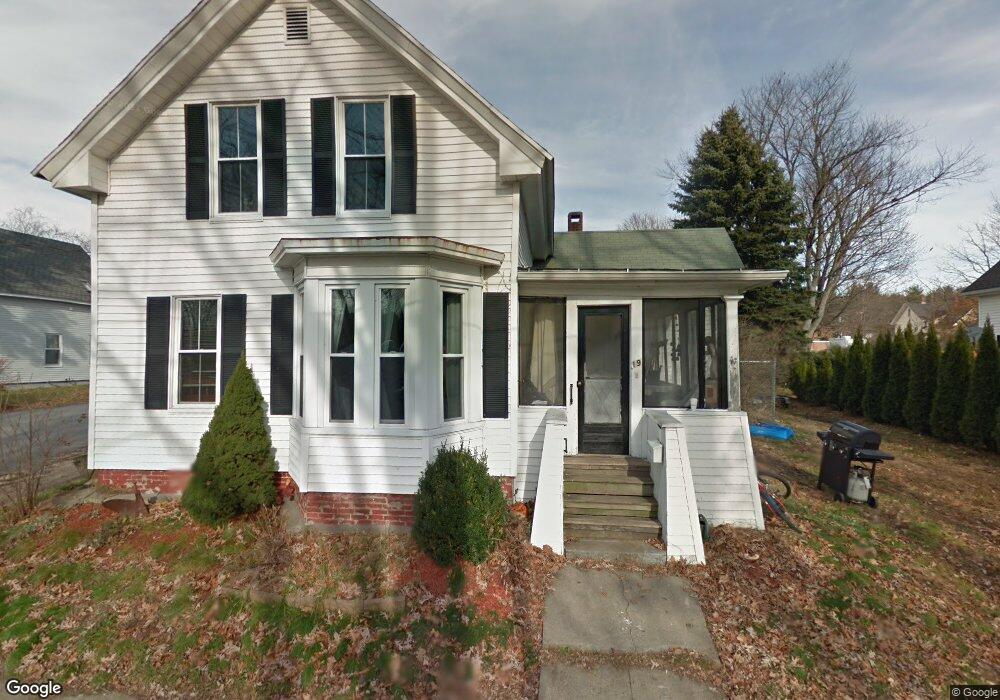 19 Mill St, Goffstown, NH 03045 - photo 1