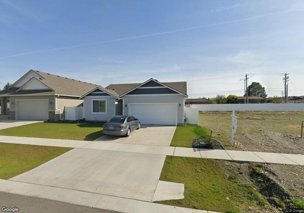 18808 E Riverside Ct unit 36457490, Spokane Valley, WA 99016 - photo 1