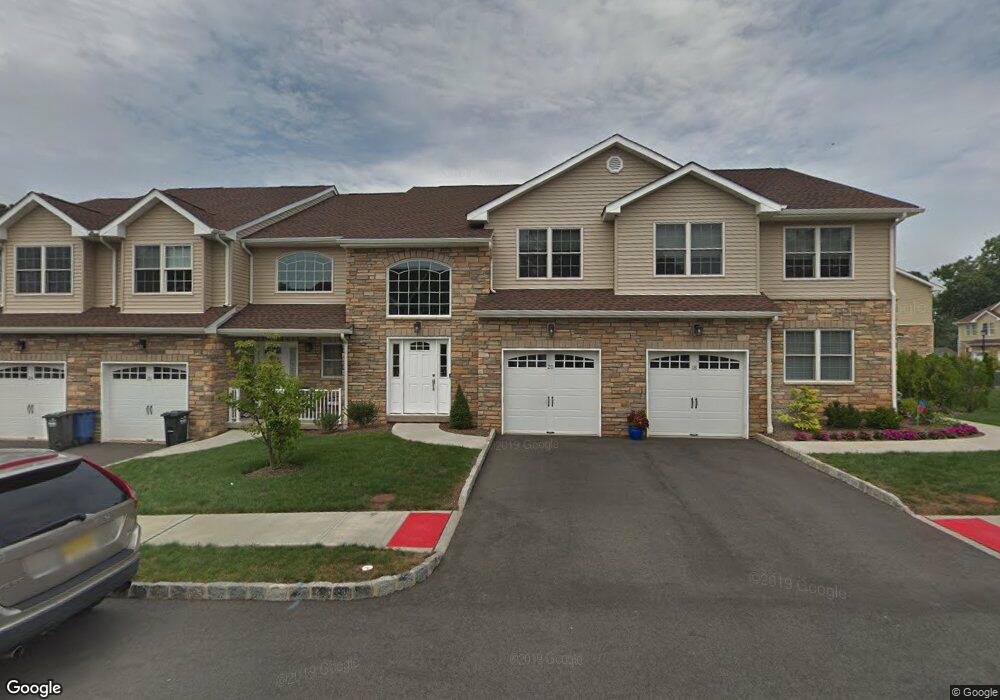 20 Harvey Ct, Clark, NJ 07066 - photo 1